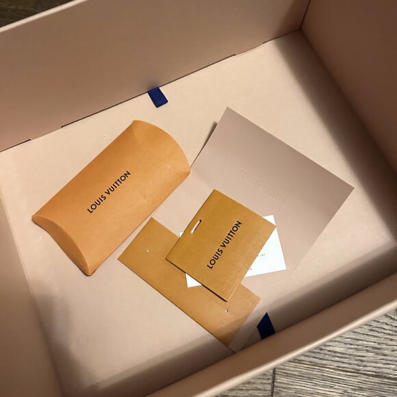 White Beverly Hills Louis Vuitton Mens Sneakers - Picture 8 of 14